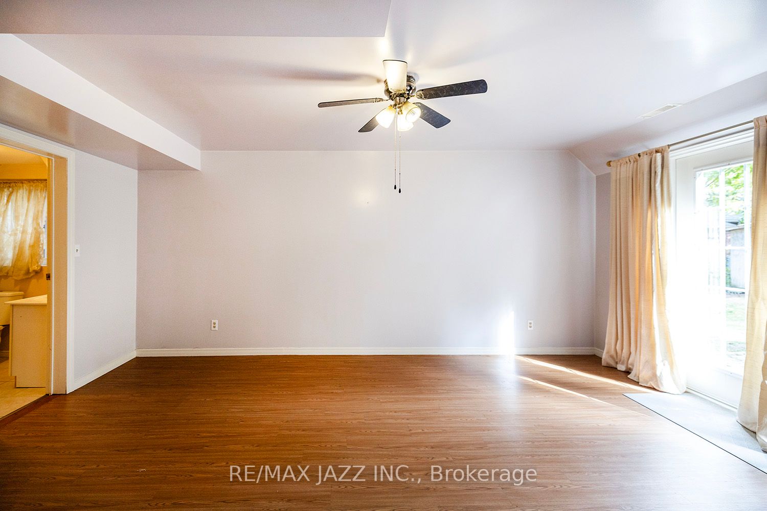 2220 Boundary Road