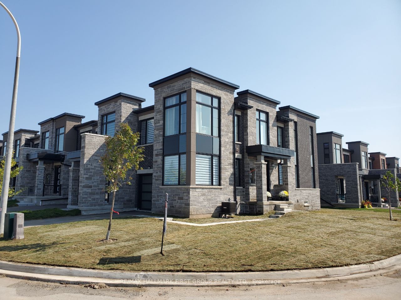 80 Pine Gate Pl