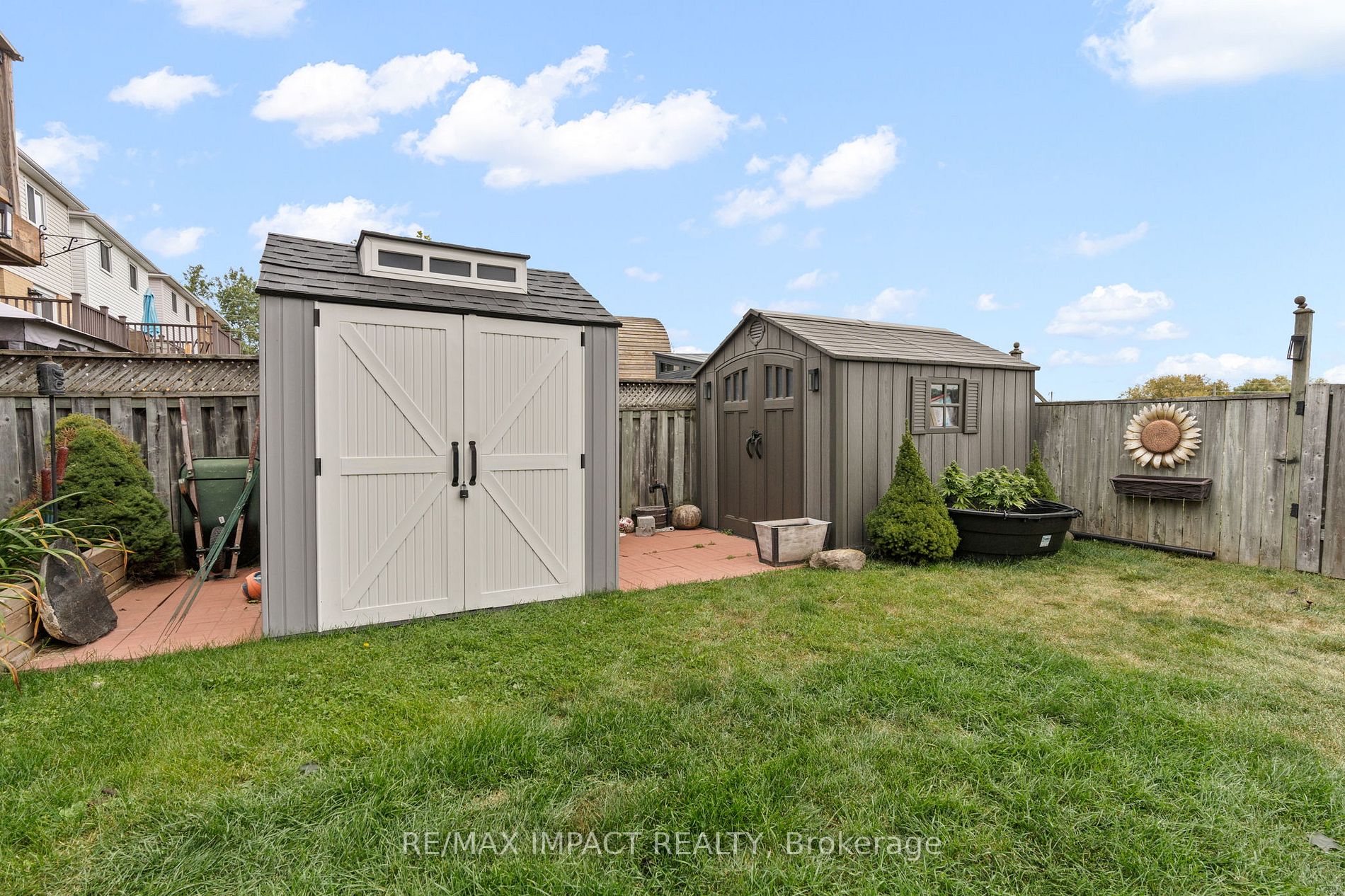 61 Champine Sq