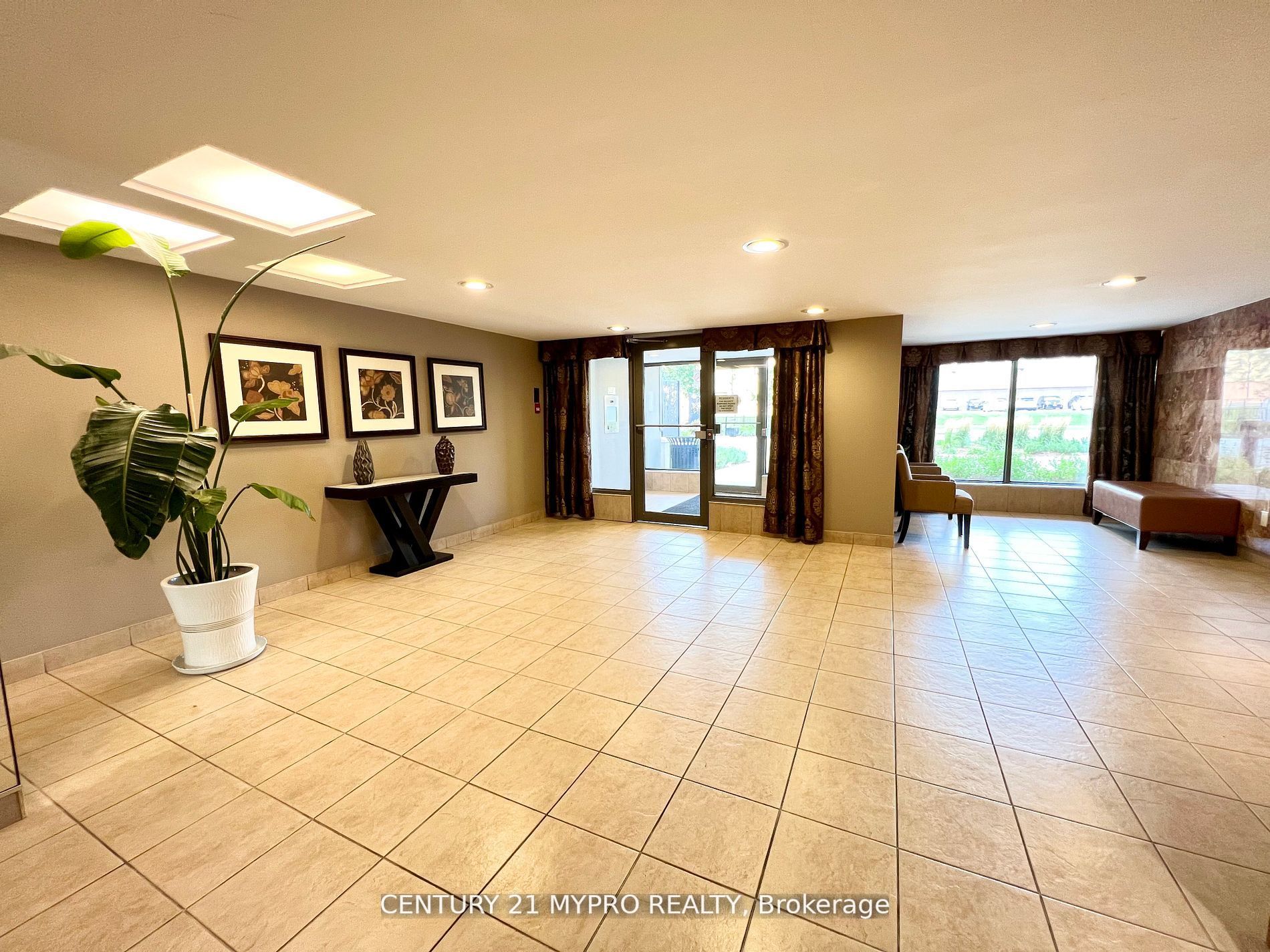 3131 Bridletowne Circ, #103