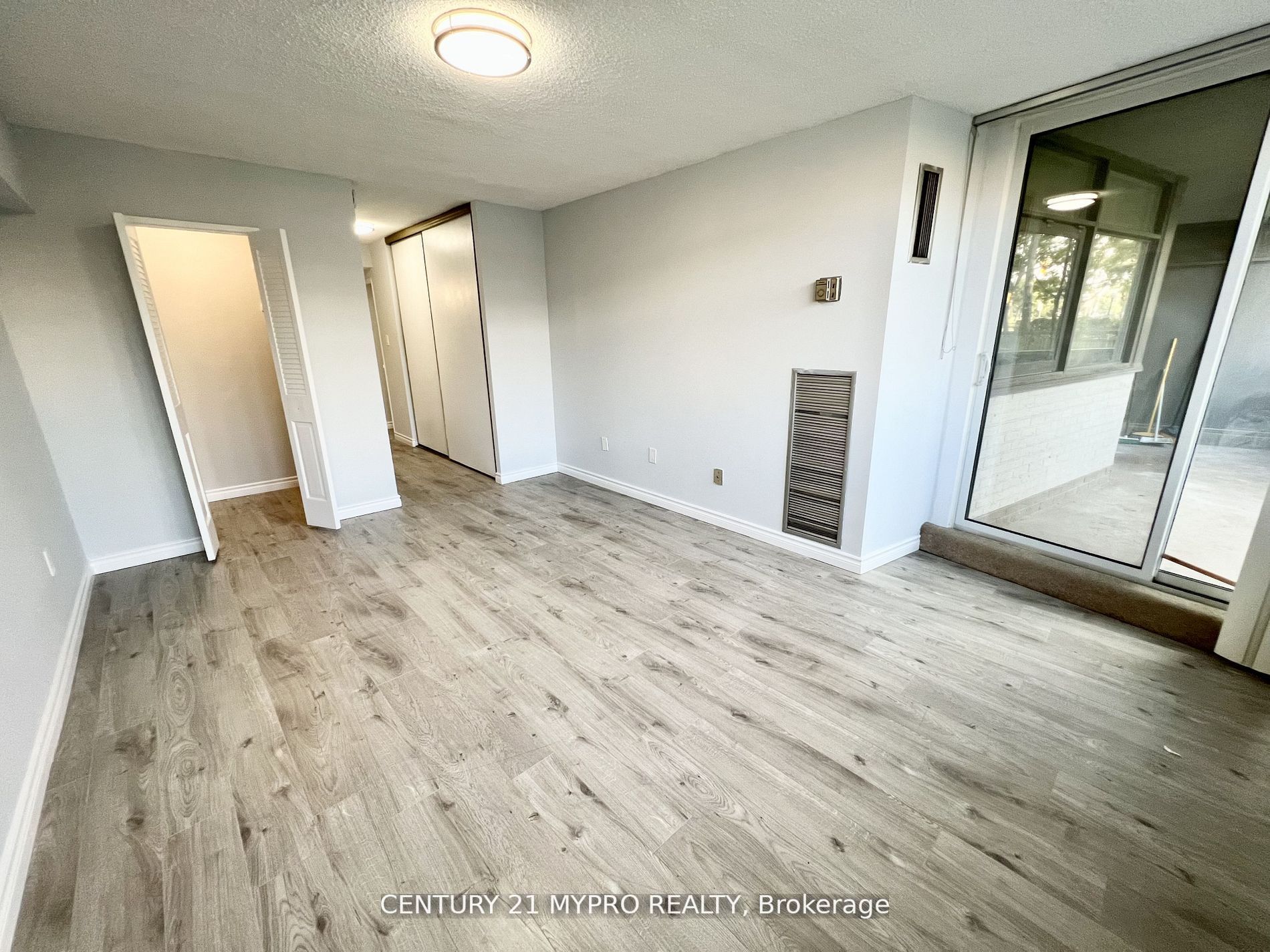 3131 Bridletowne Circ, #103