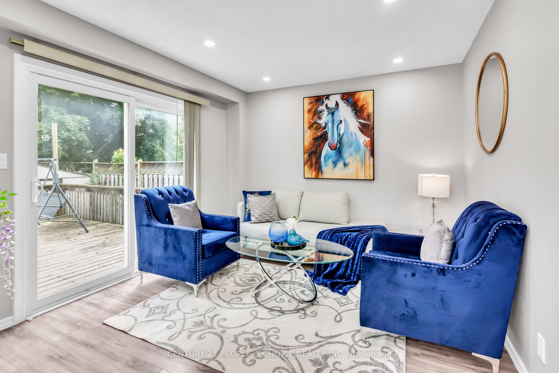 769 Attersley Dr