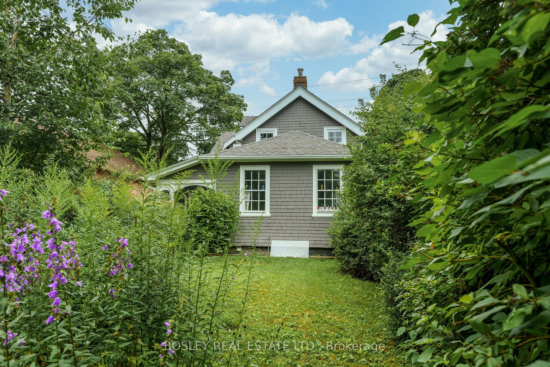 23 Midburn Avenue