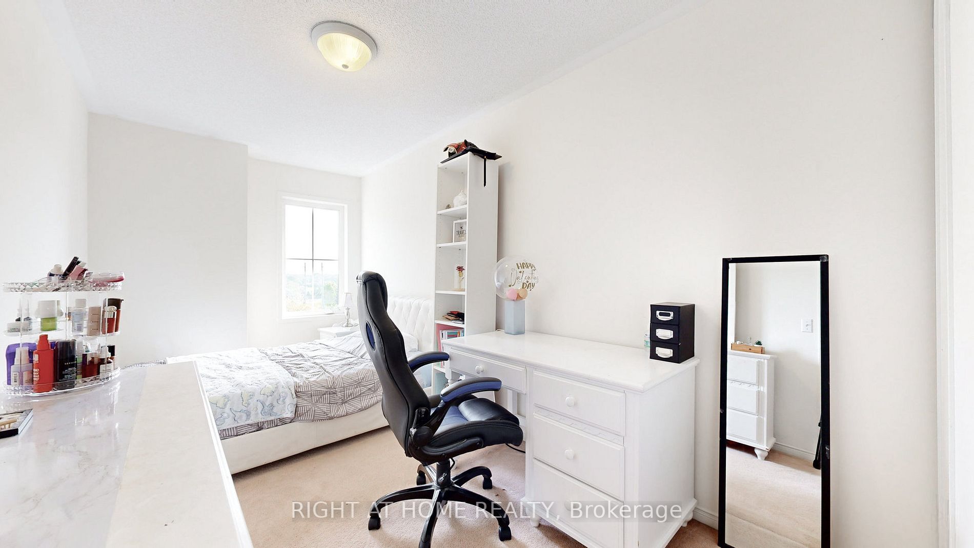38 Jenkinson Way, #131