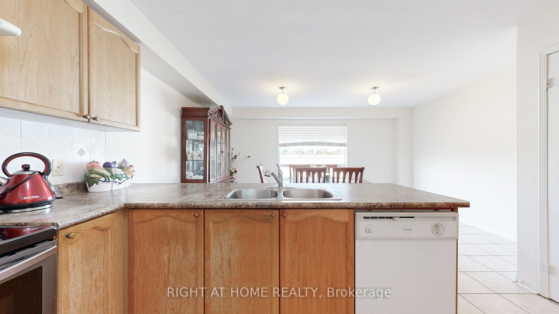 38 Jenkinson Way, #131
