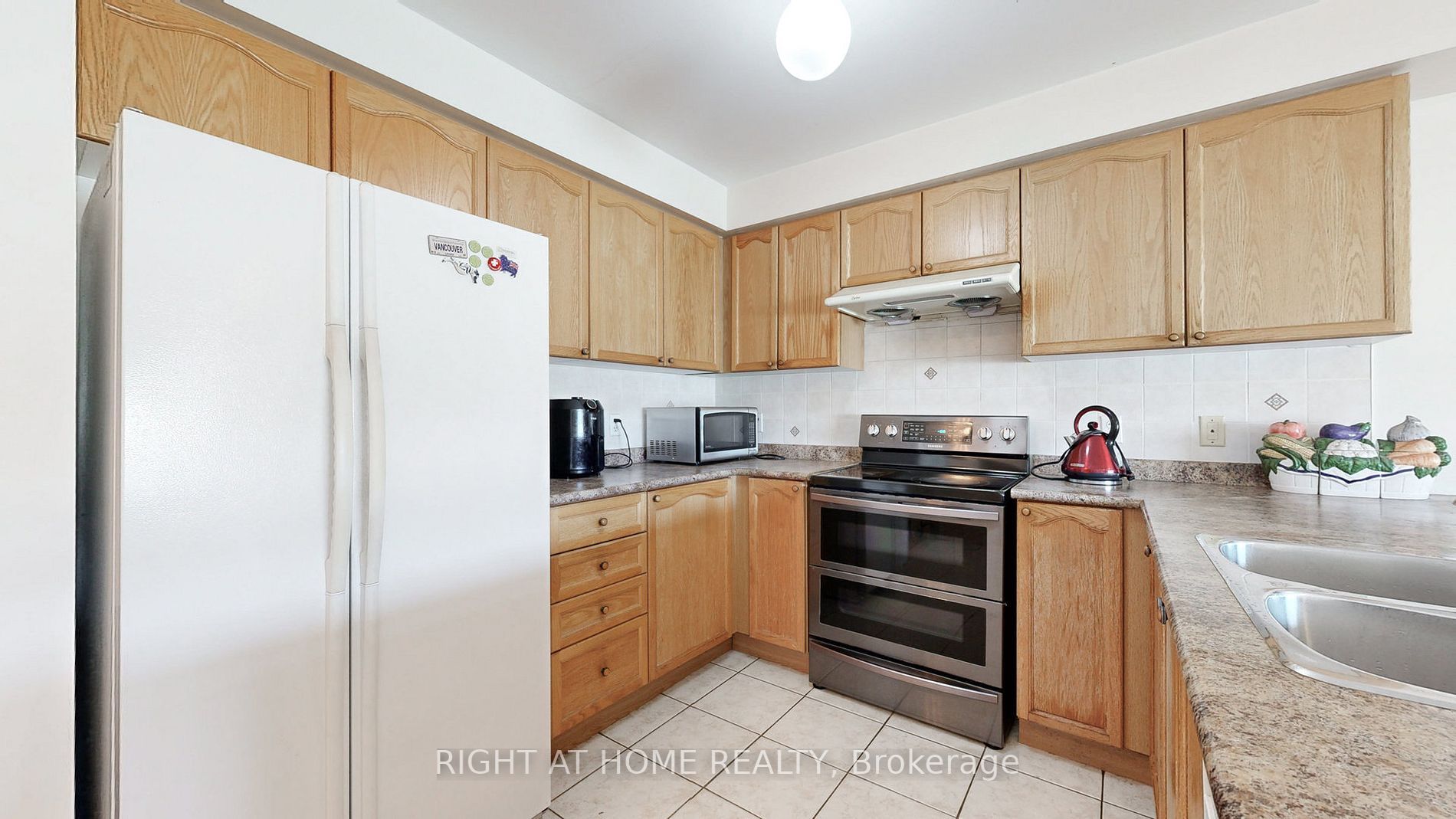 38 Jenkinson Way, #131