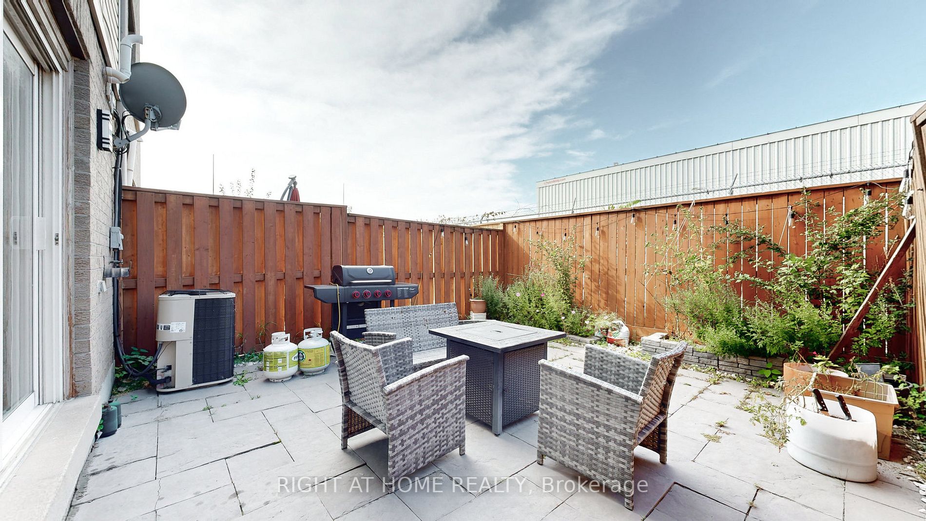 38 Jenkinson Way, #131