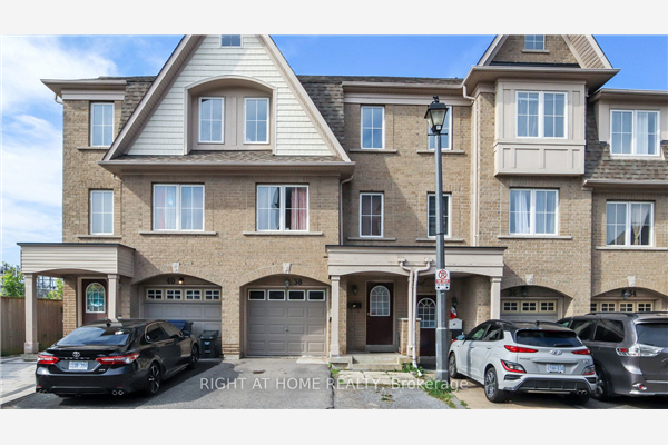 38 Jenkinson Way, Toronto