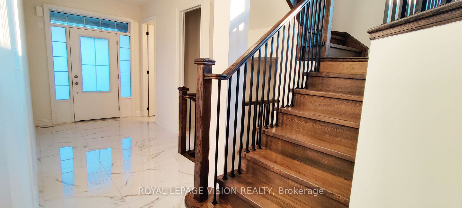 33 Olerud Dr