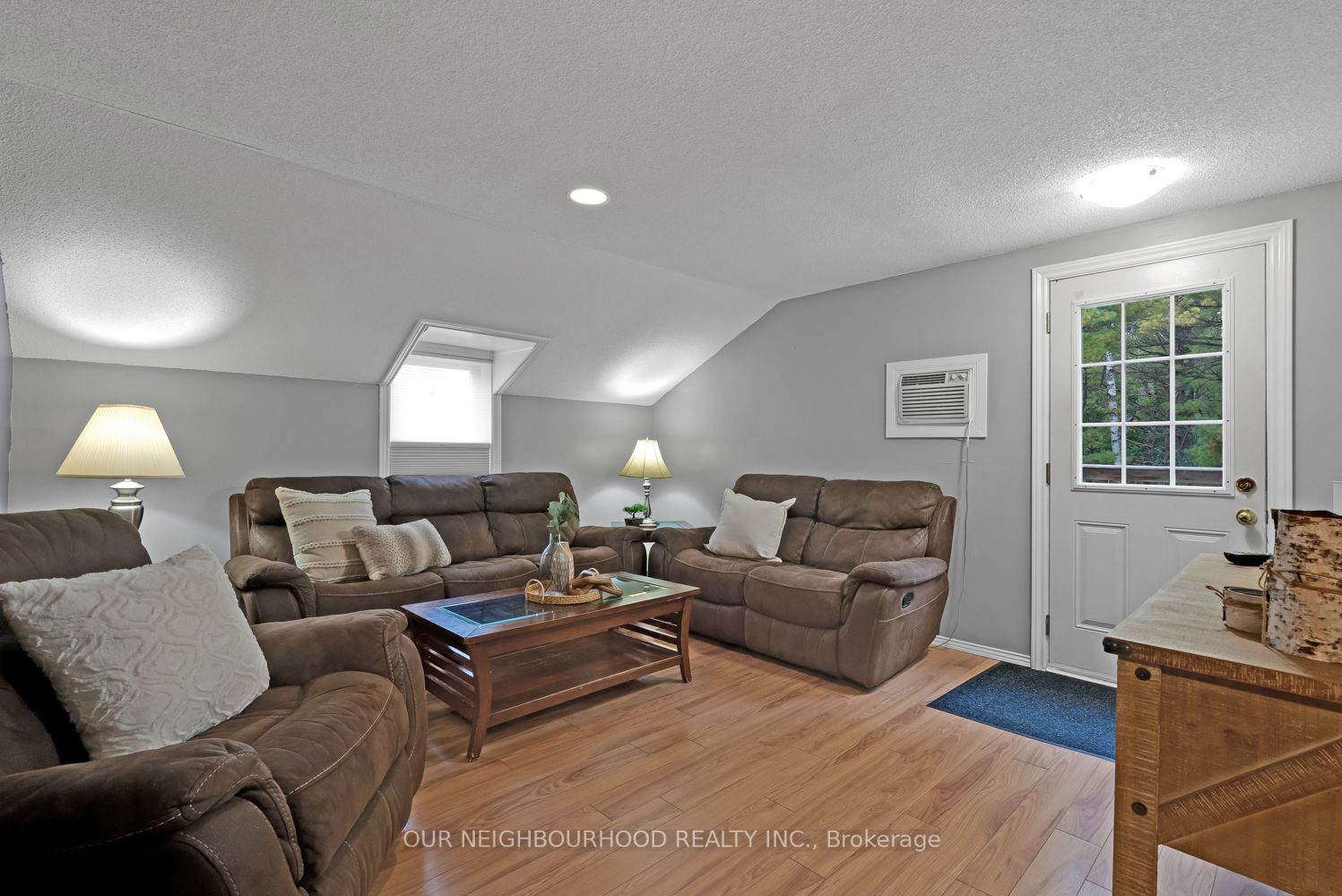 10651 Manvers Scugog Twnln Rd