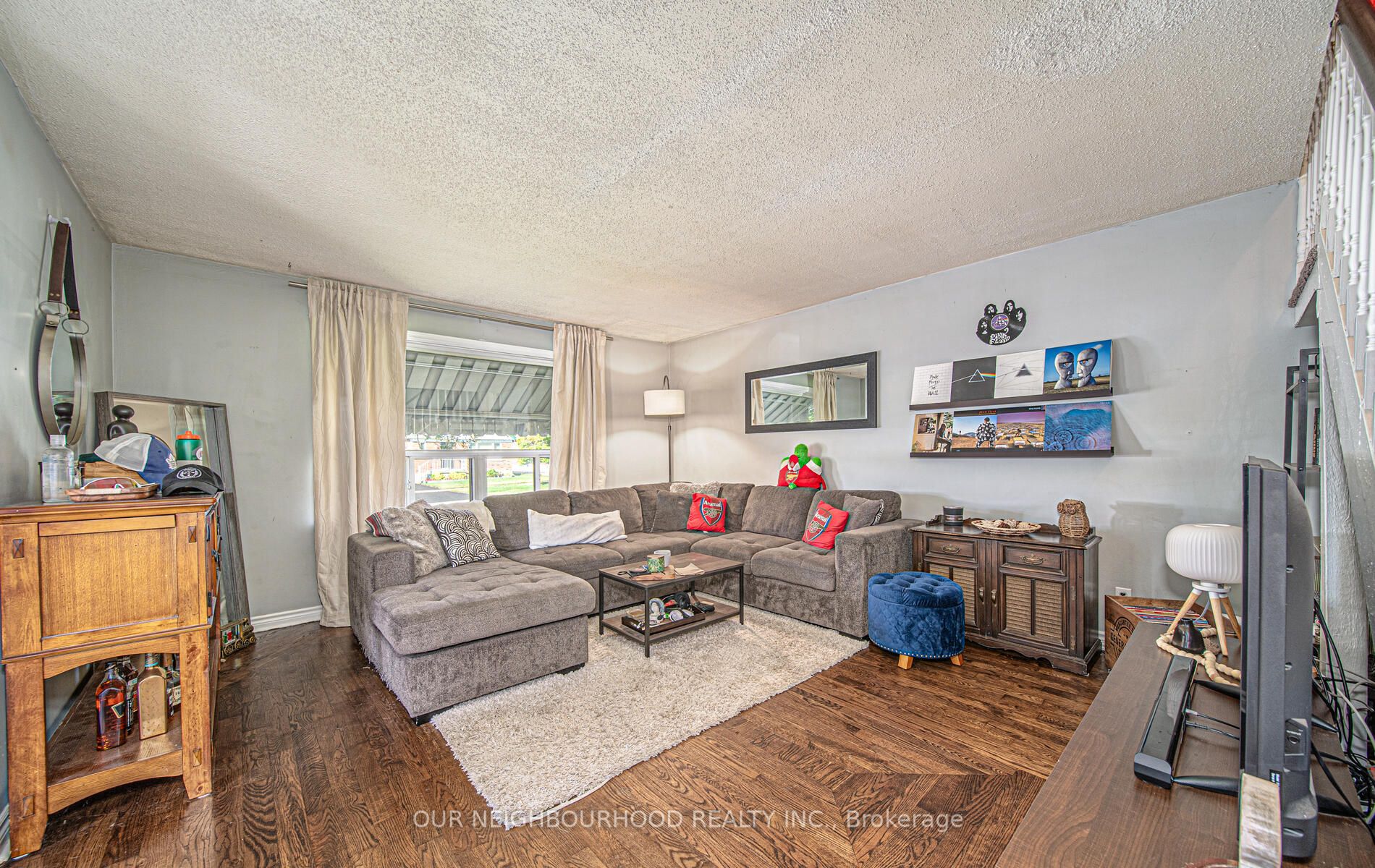 139 Central Park Blvd S