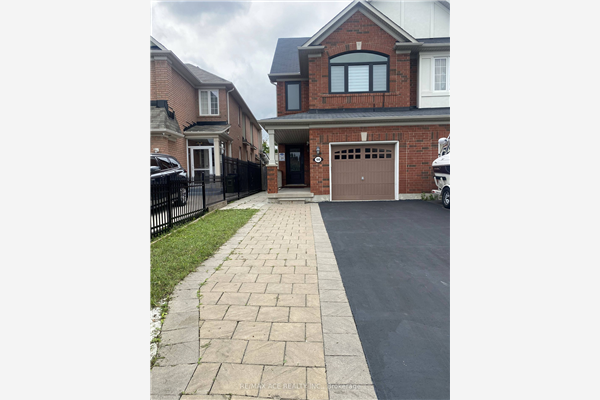 100 Hummingbird Dr, Toronto