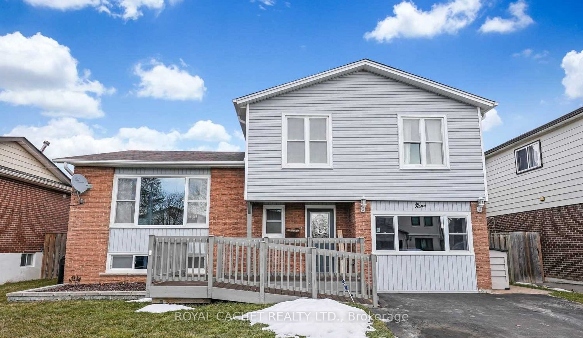 9 Chopin Crt