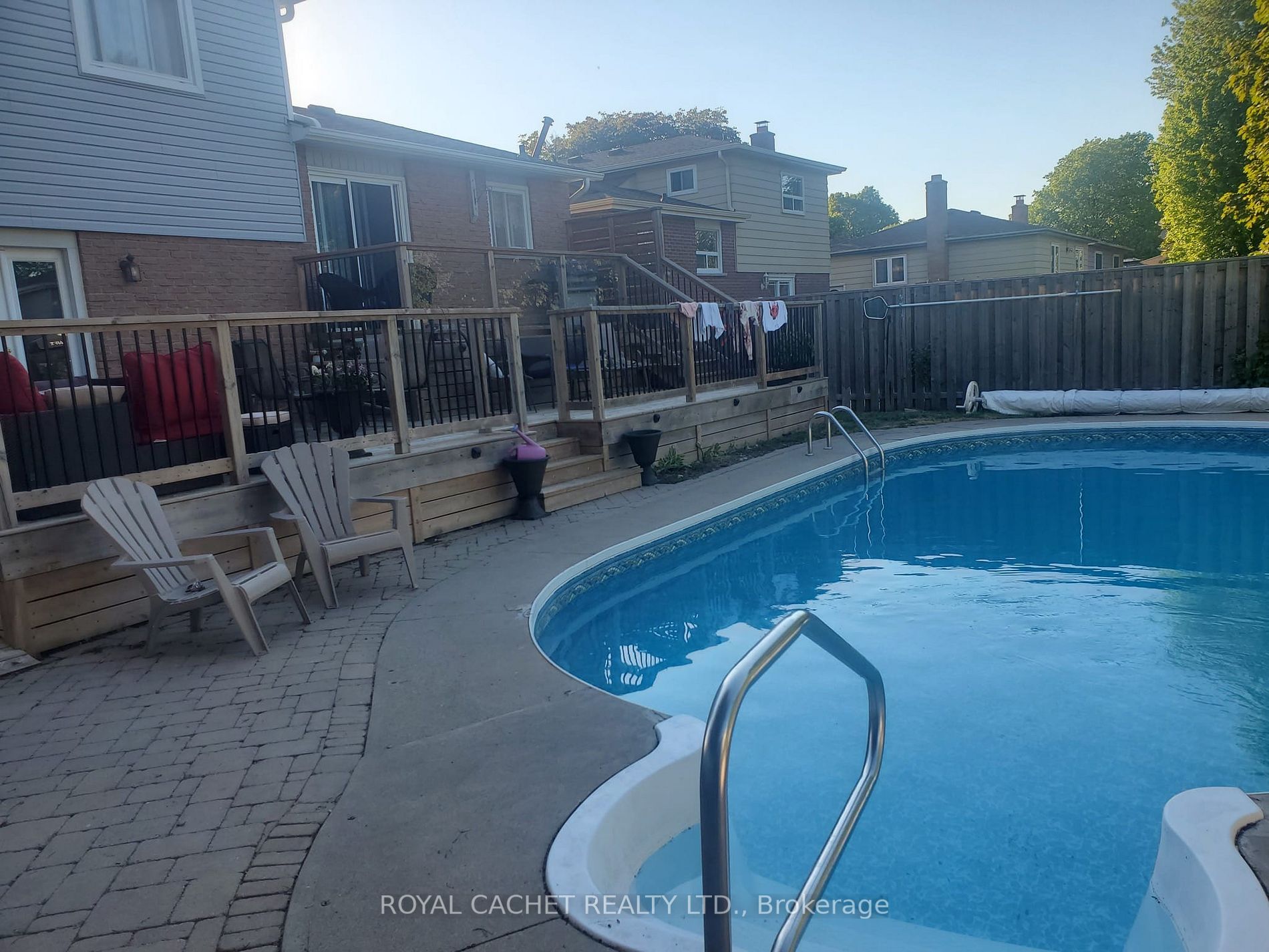 9 Chopin Crt