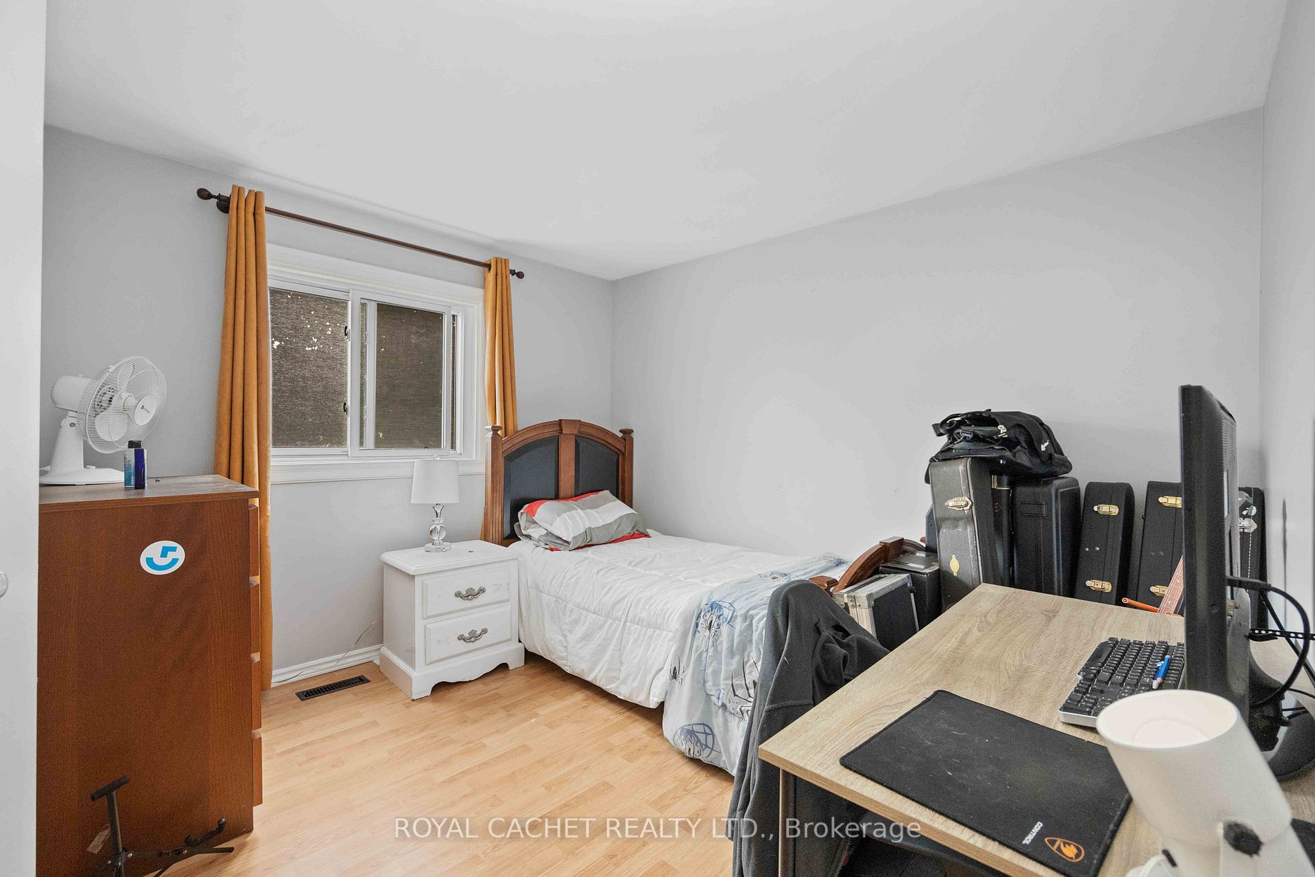 9 Chopin Crt