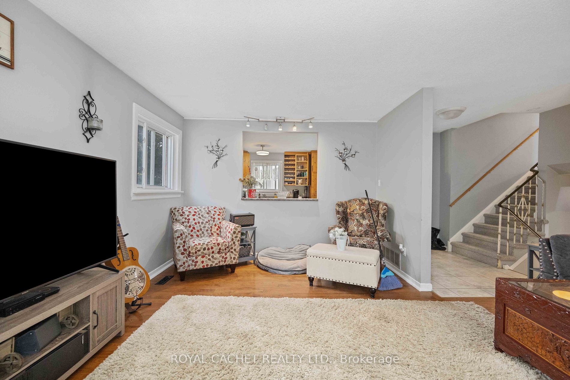 9 Chopin Crt