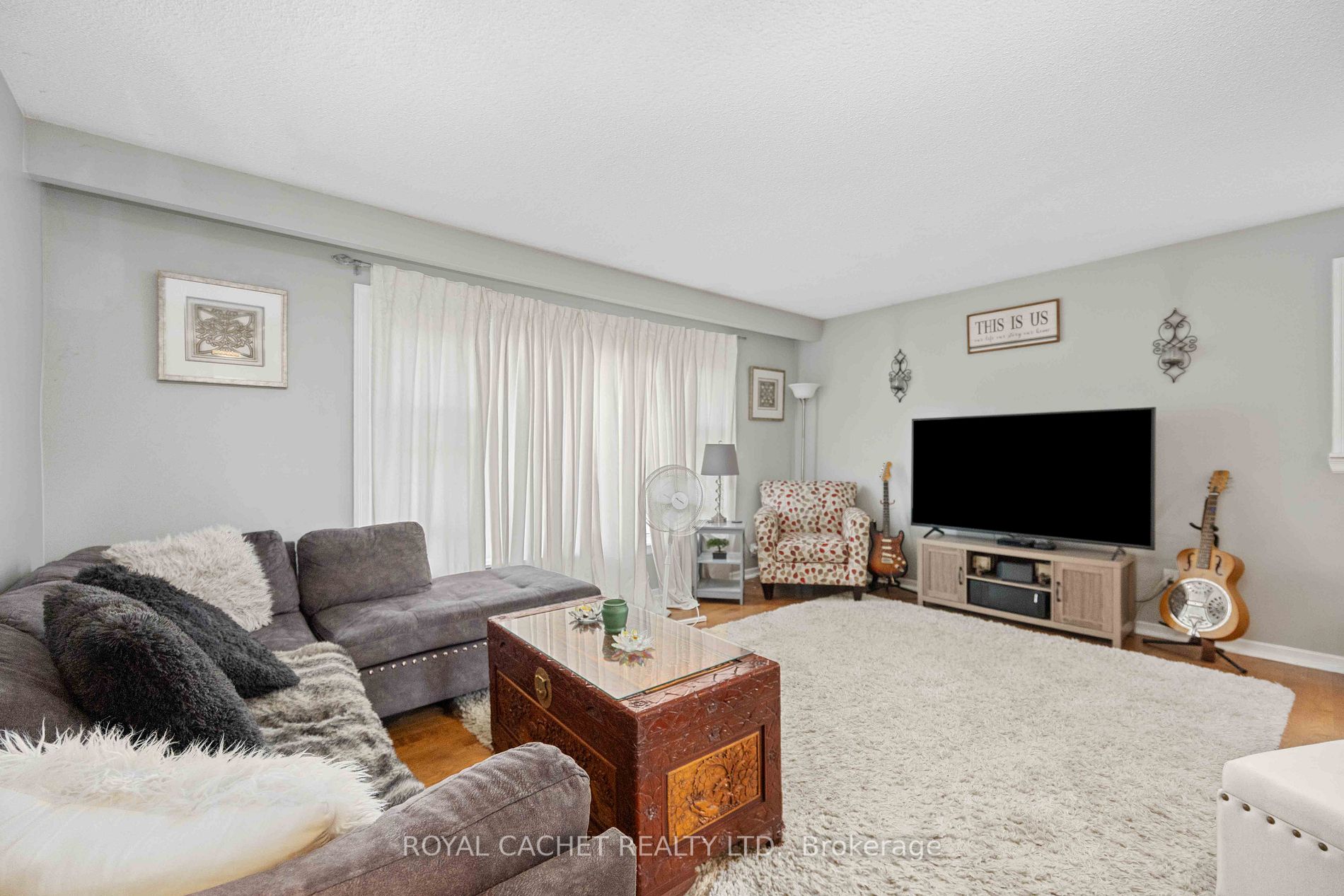 9 Chopin Crt