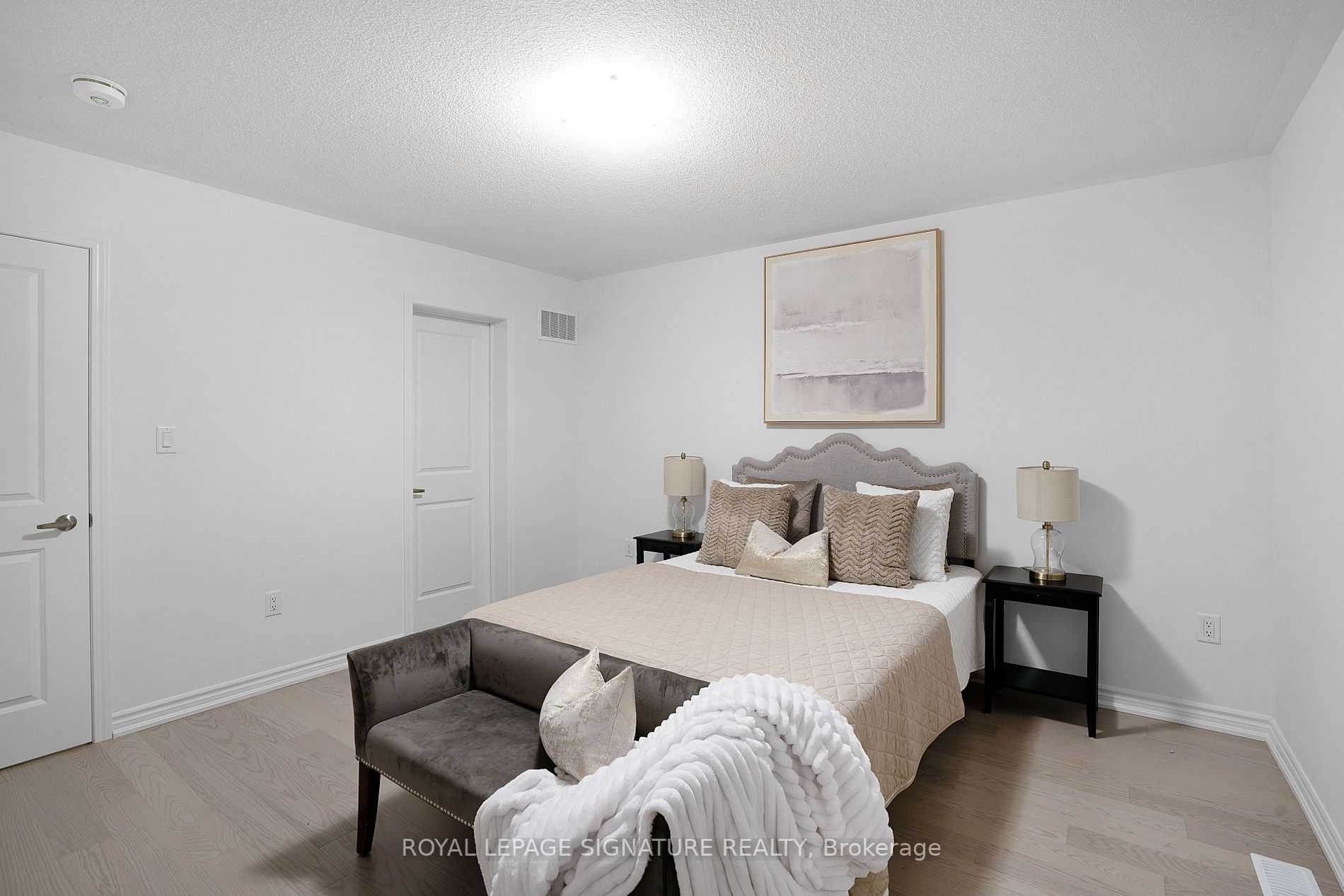1493 Hawktail Path