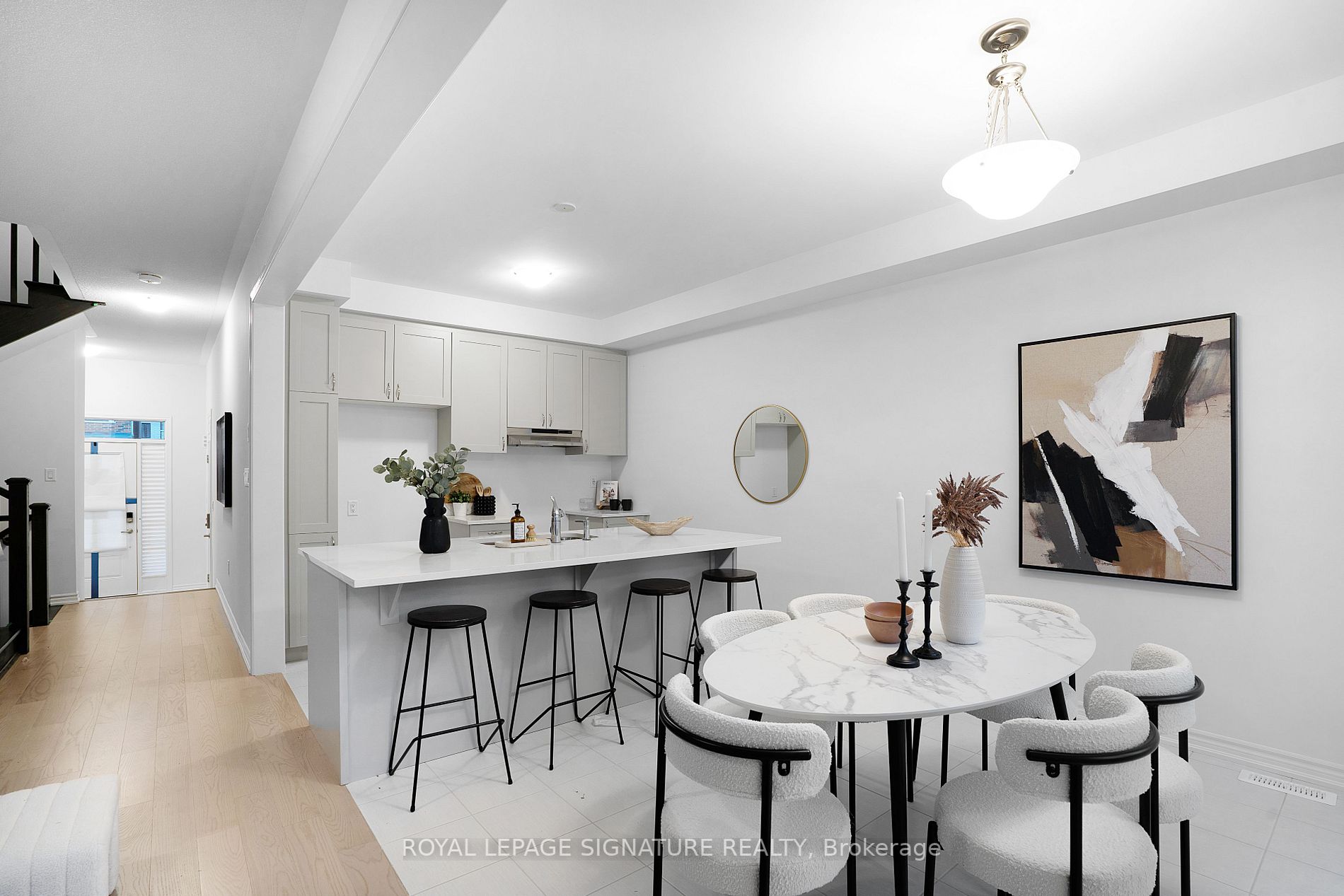 1493 Hawktail Path