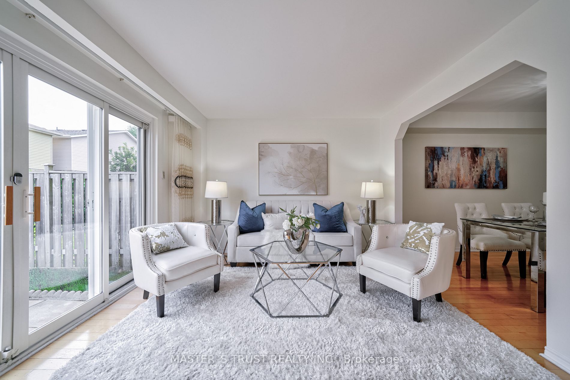 81 Rakewood Cres