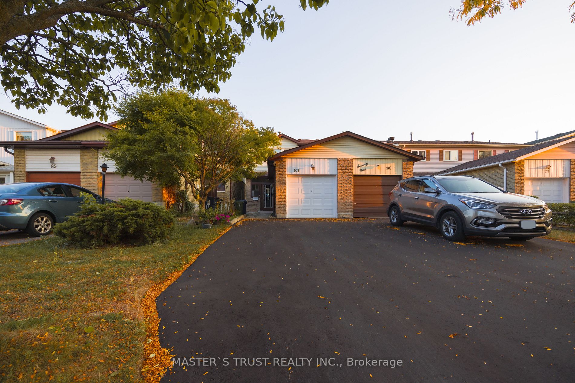 81 Rakewood Cres