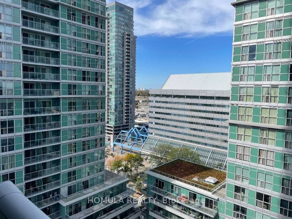 50 Town Centre Crt, #1706