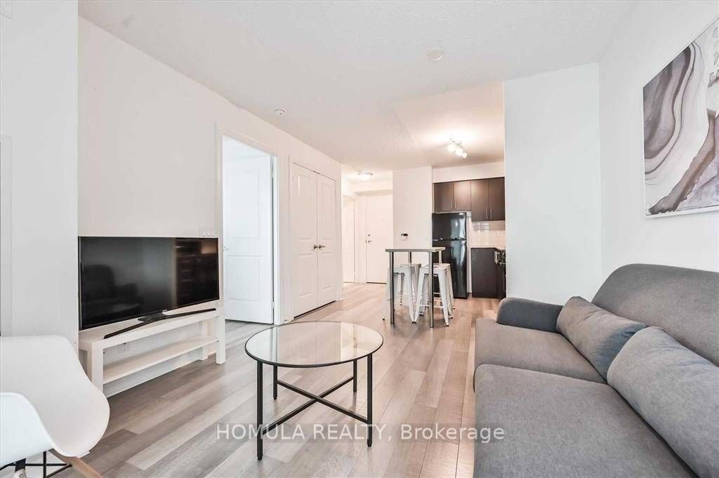 50 Town Centre Crt, #1706