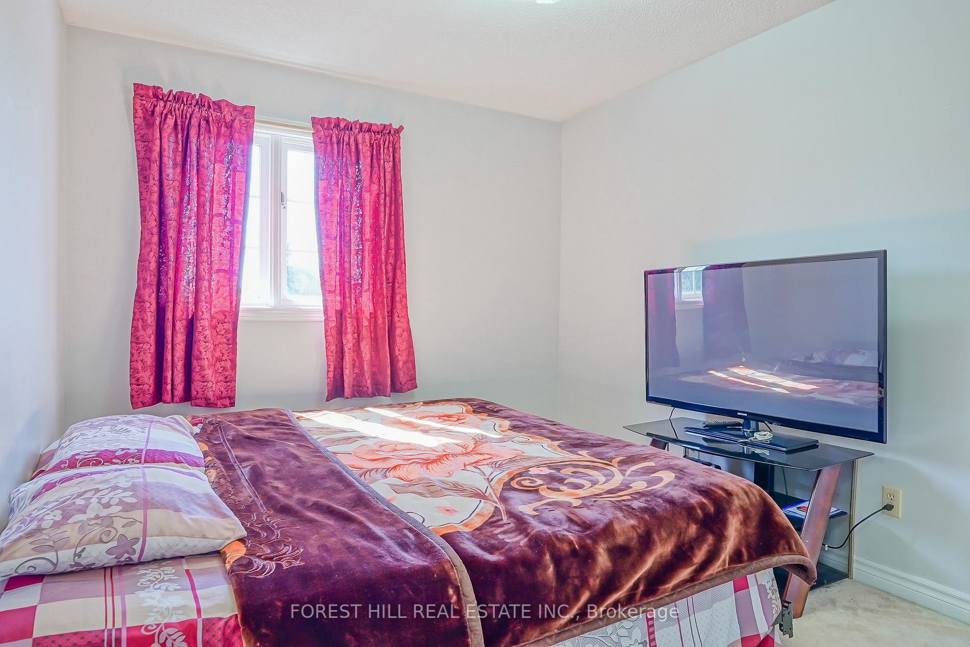 37 Corner Stone Cres