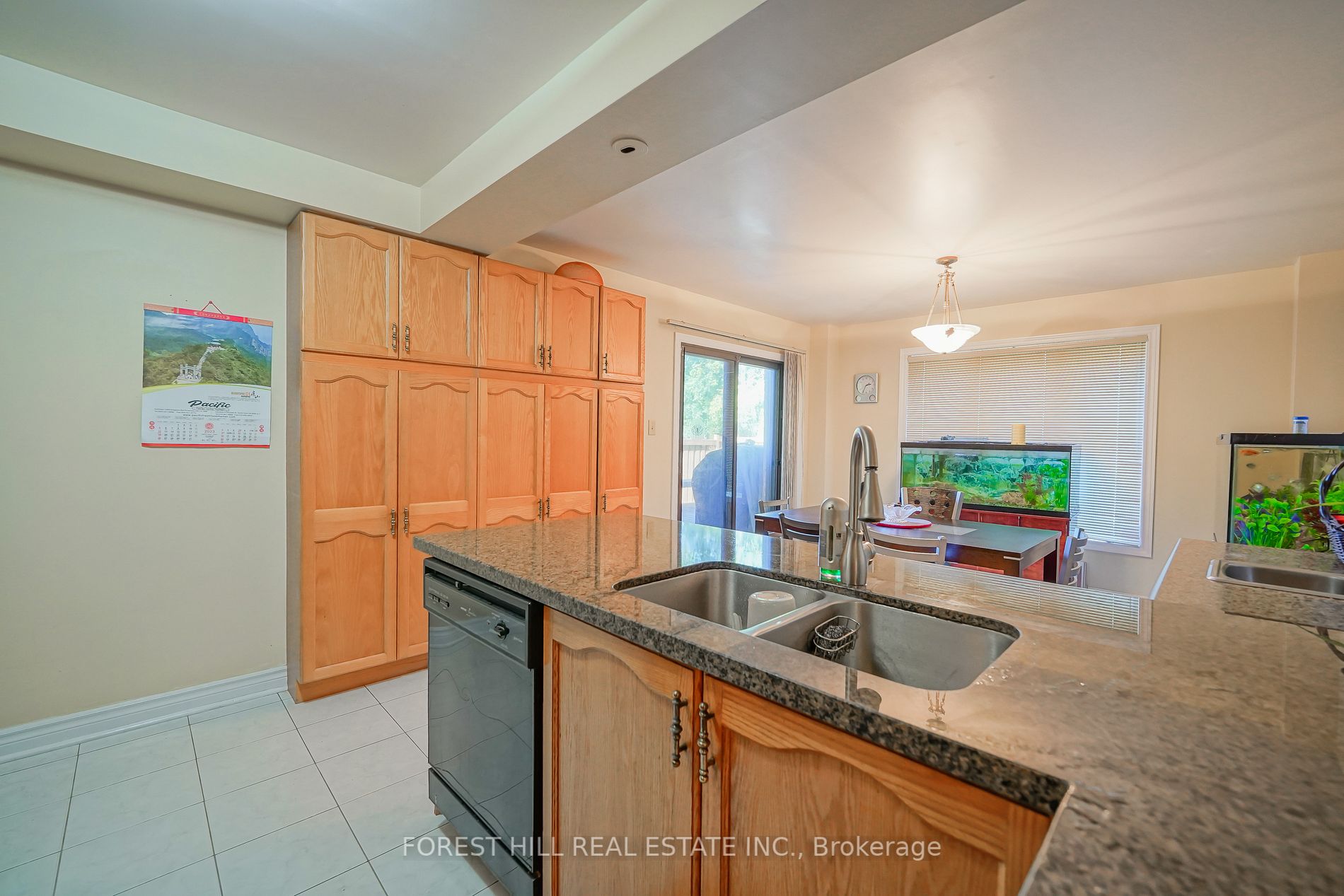 37 Corner Stone Cres