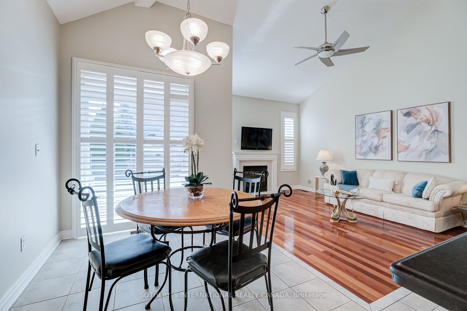 181 Carnwith Dr W