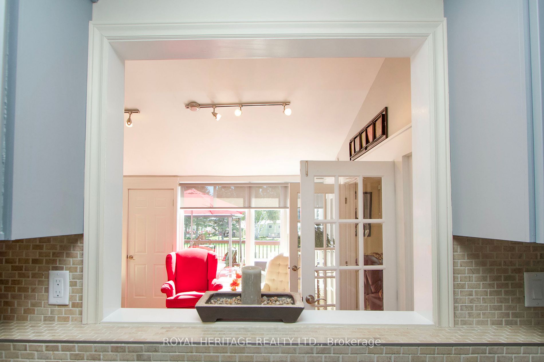 84 Fairway Dr
