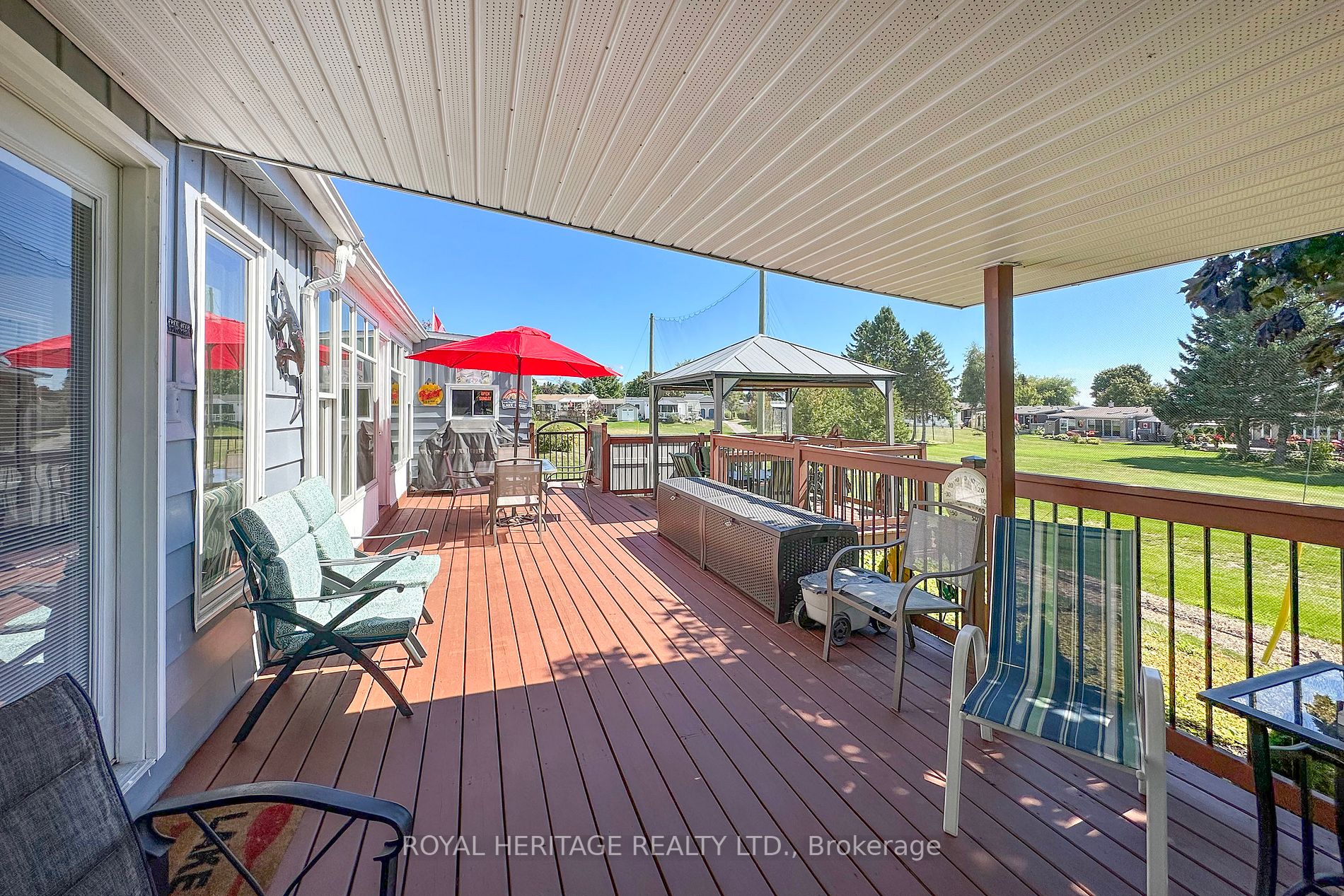 84 Fairway Dr