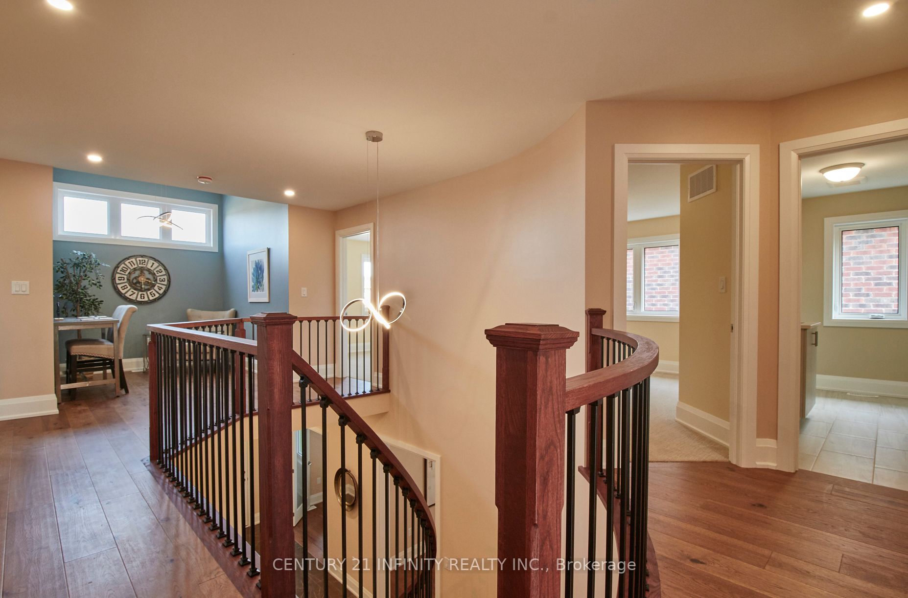 848 Stevenson Rd N