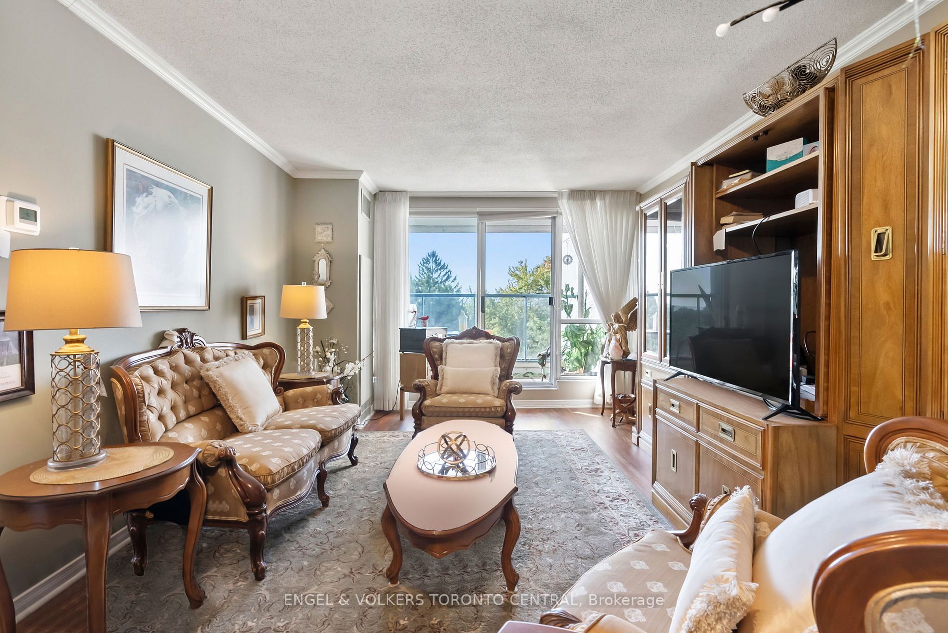 70 Cumberland Lane, #406