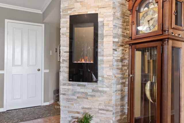 70 Cumberland Lane, #406