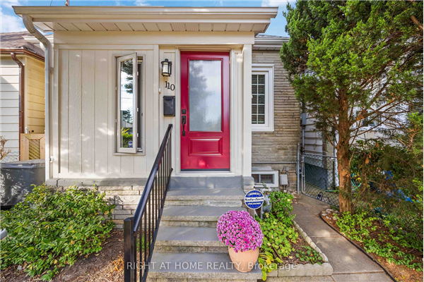 110 King Edward Ave, Toronto