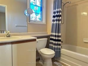 1735 Walnut Lane, #9
