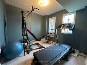 1735 Walnut Lane, #9