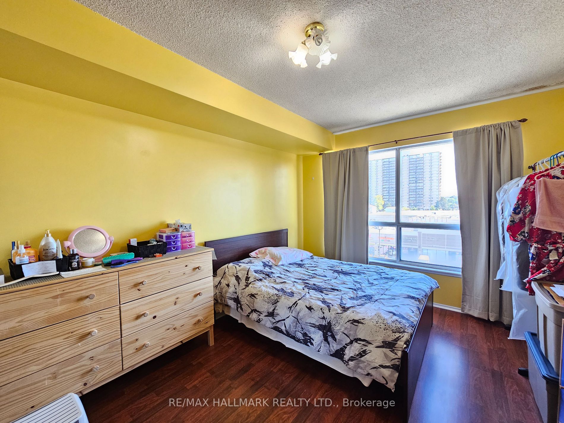 1470 Midland Avenue, #511