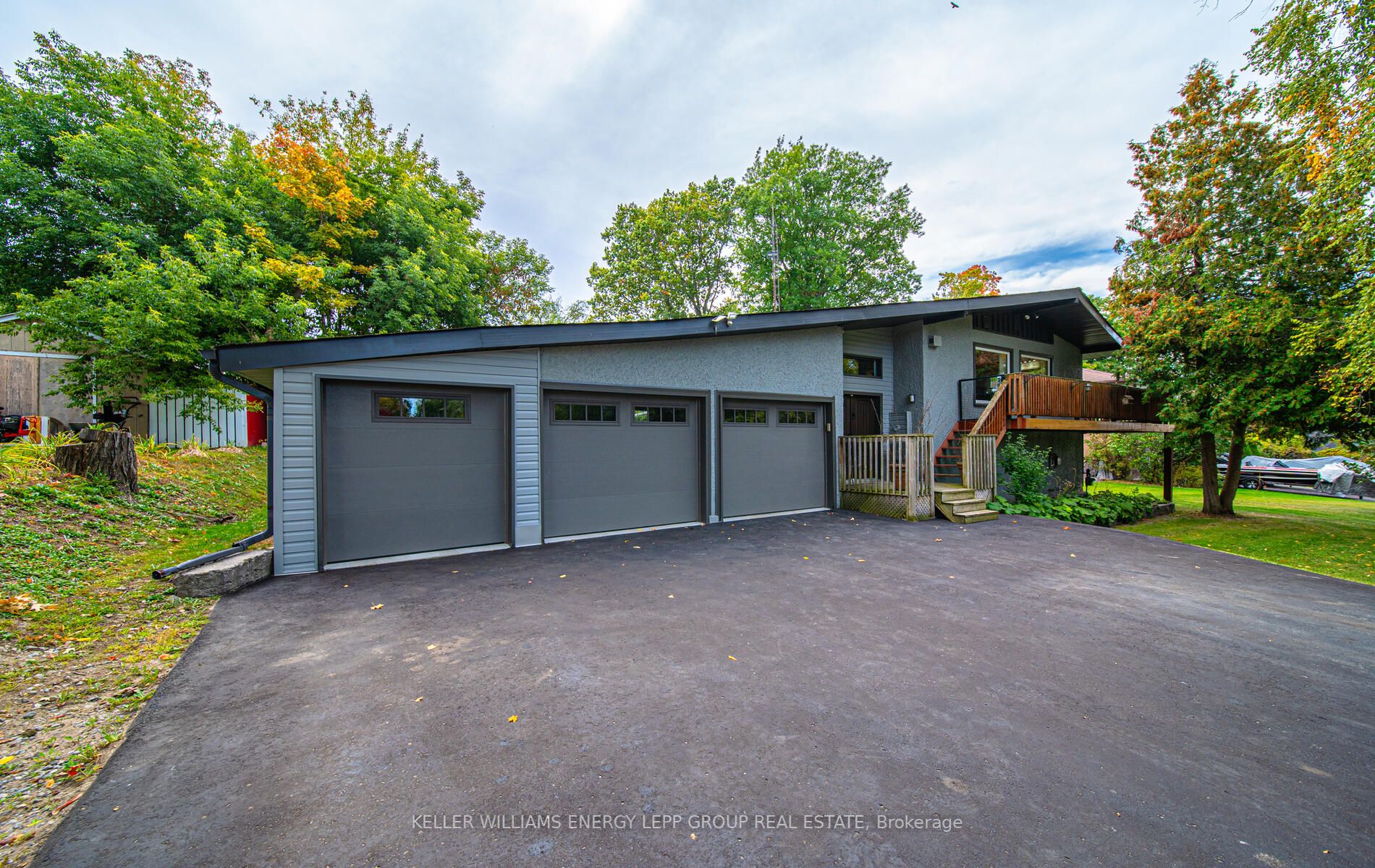 32 Percy Cres