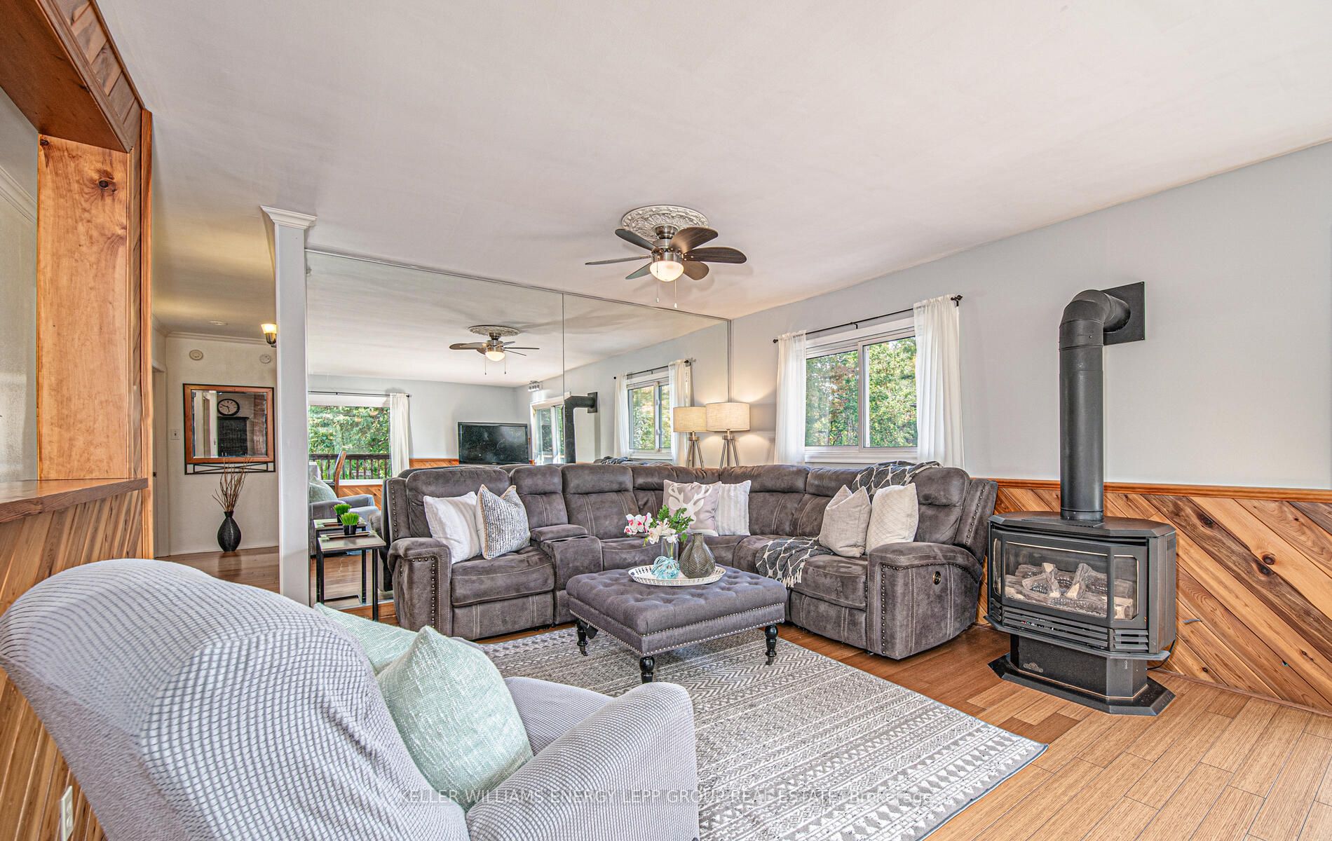 32 Percy Cres