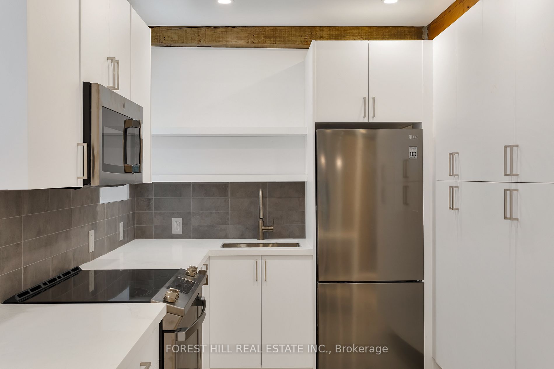 97 Lee Ave, ##8