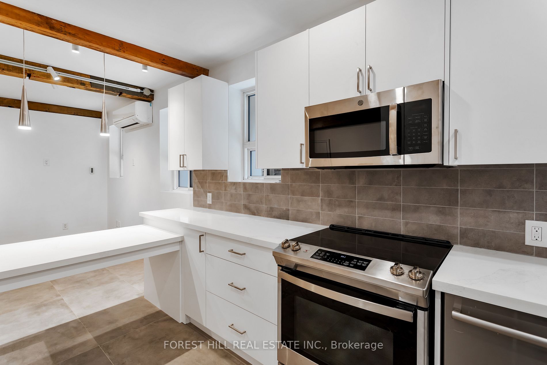 97 Lee Ave, ##8