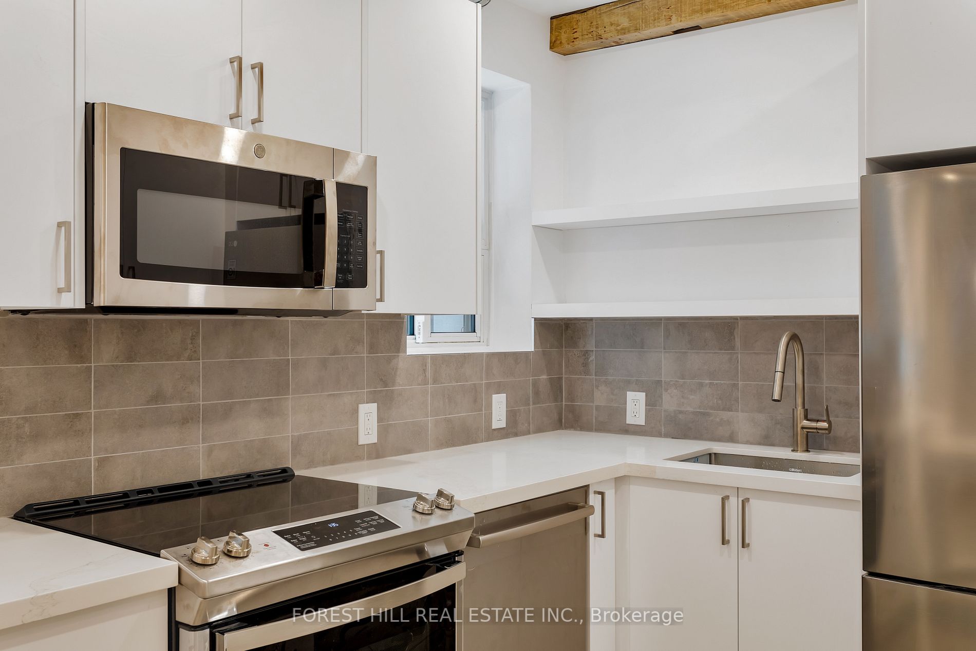 97 Lee Ave, ##8