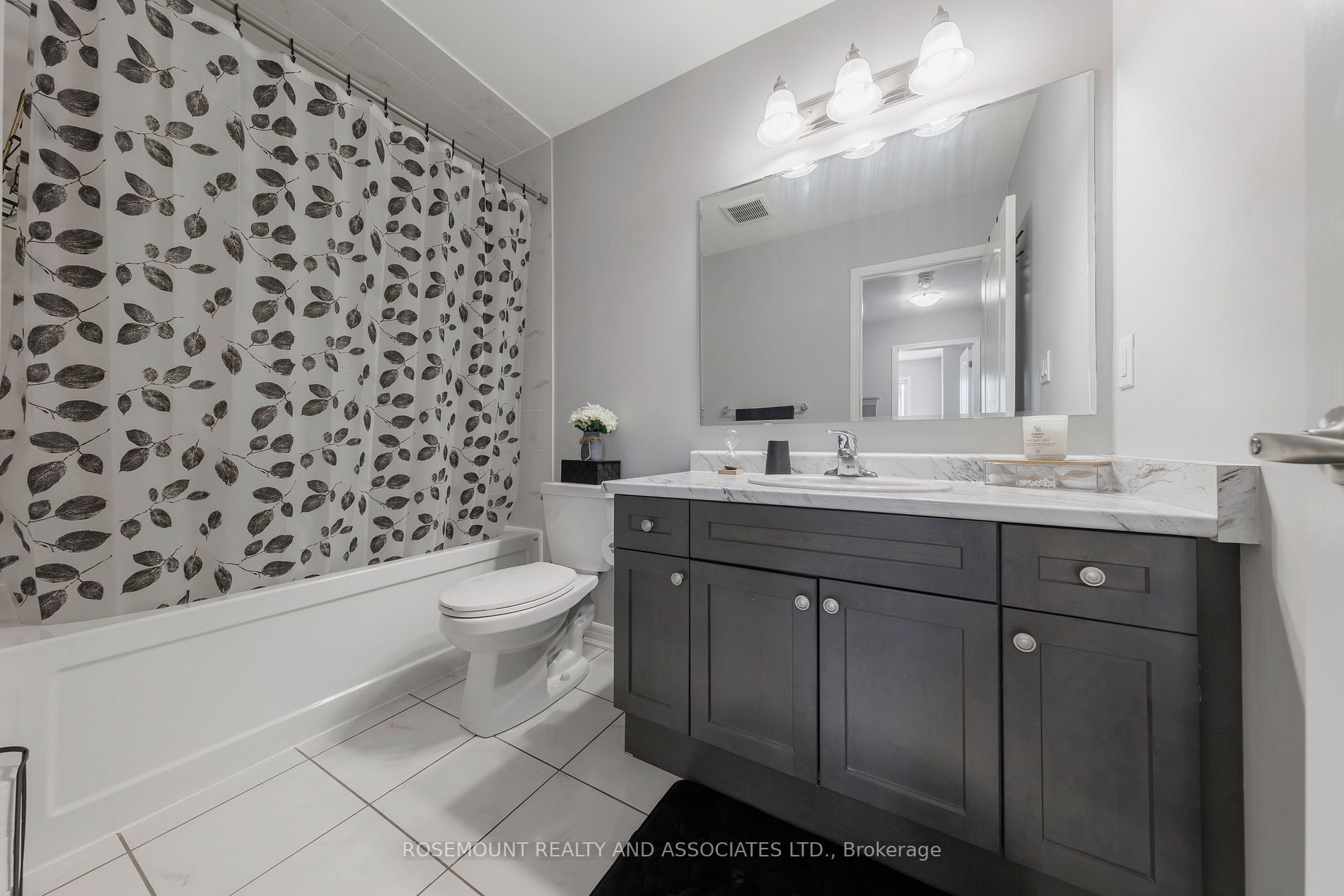1088 Silk Street