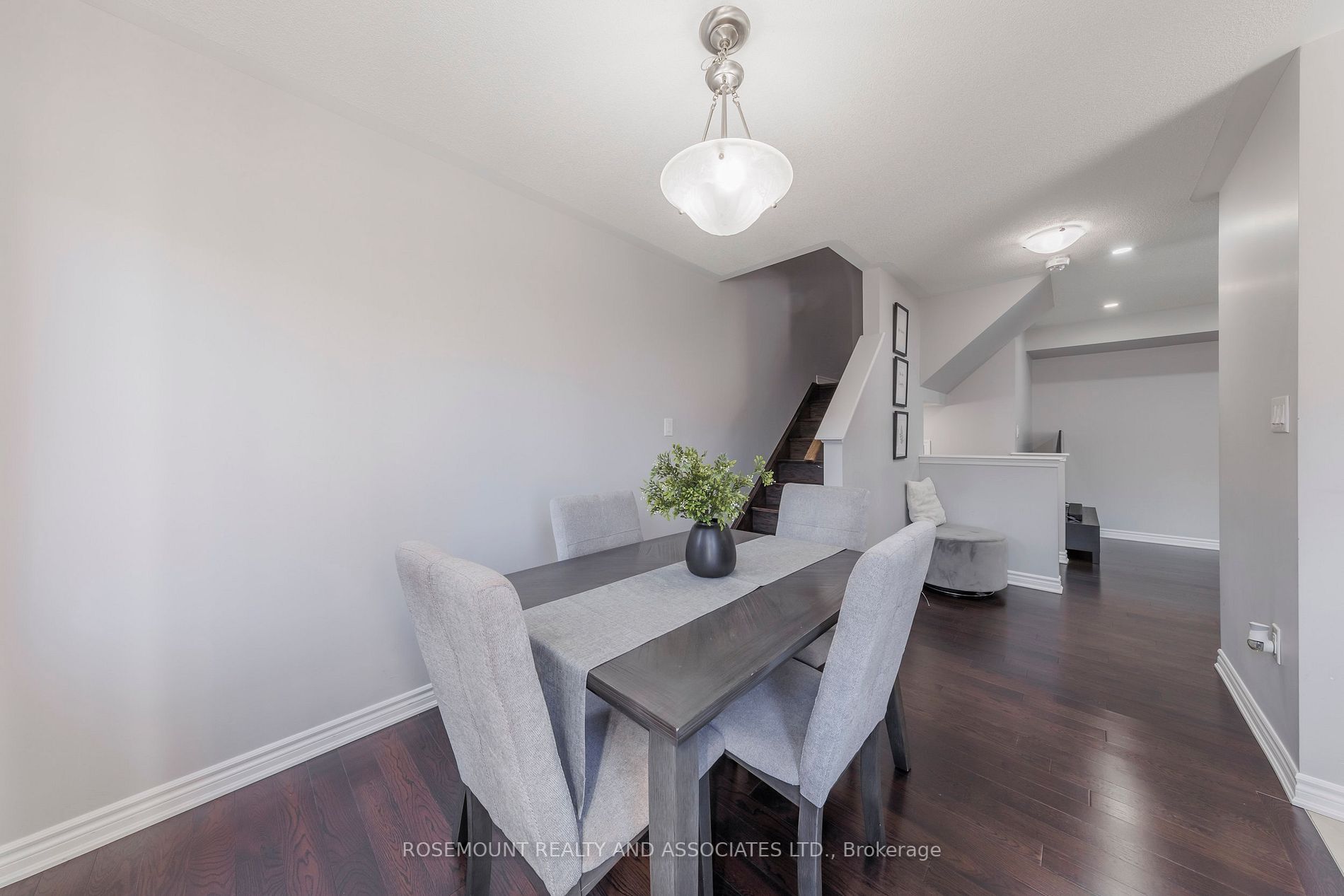 1088 Silk Street
