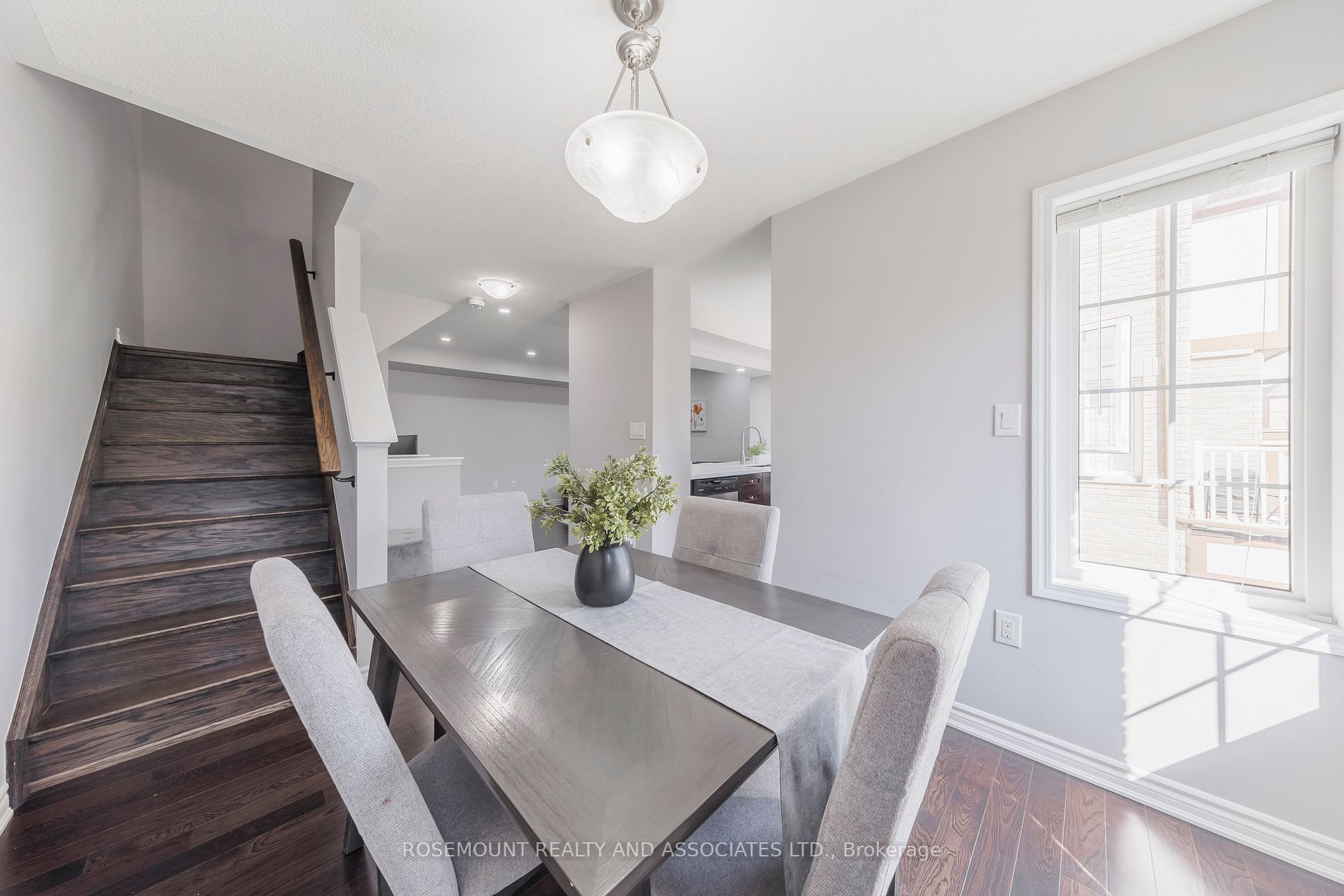 1088 Silk Street