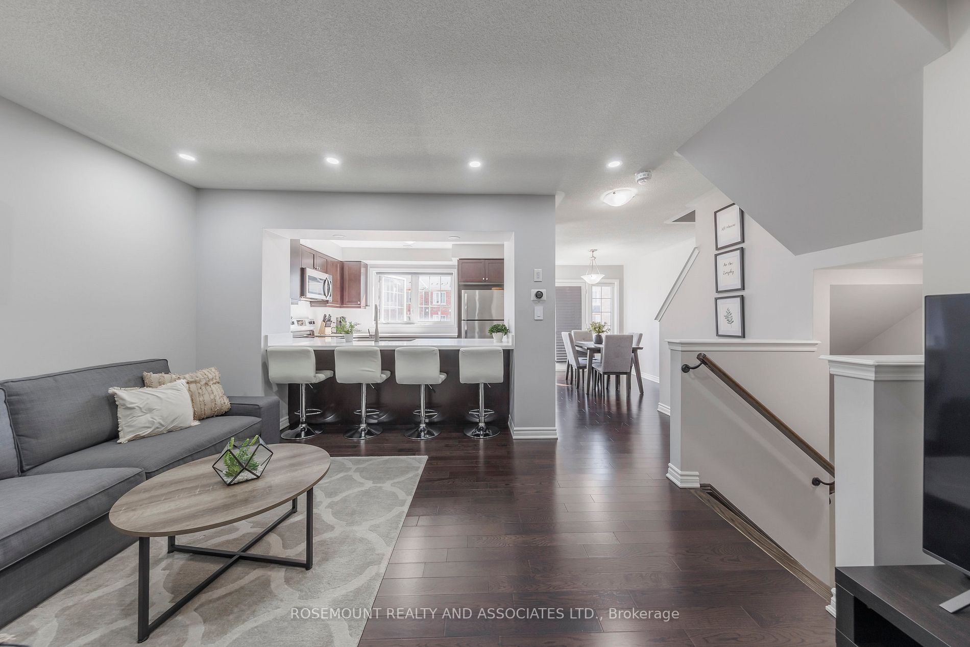 1088 Silk Street