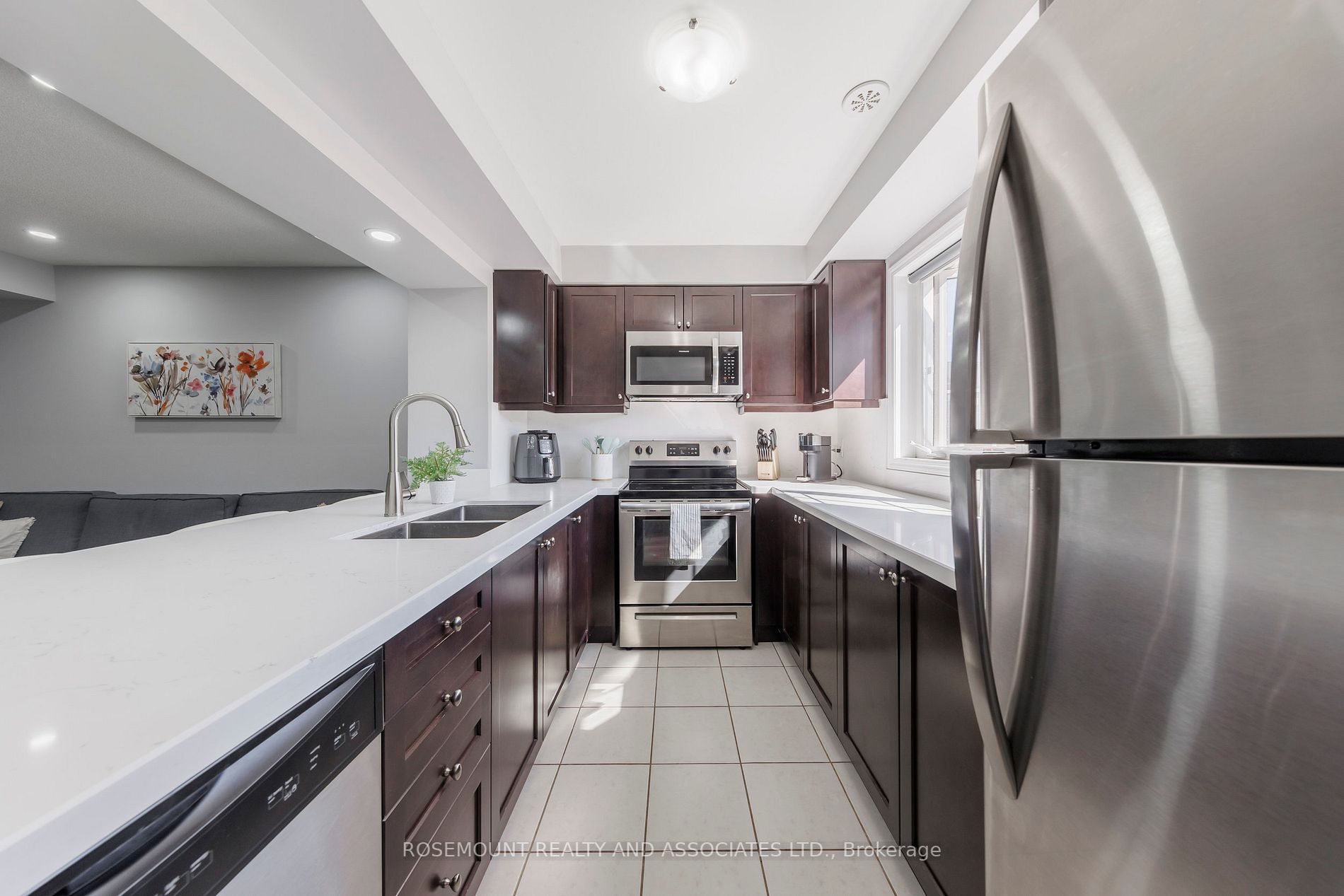 1088 Silk Street