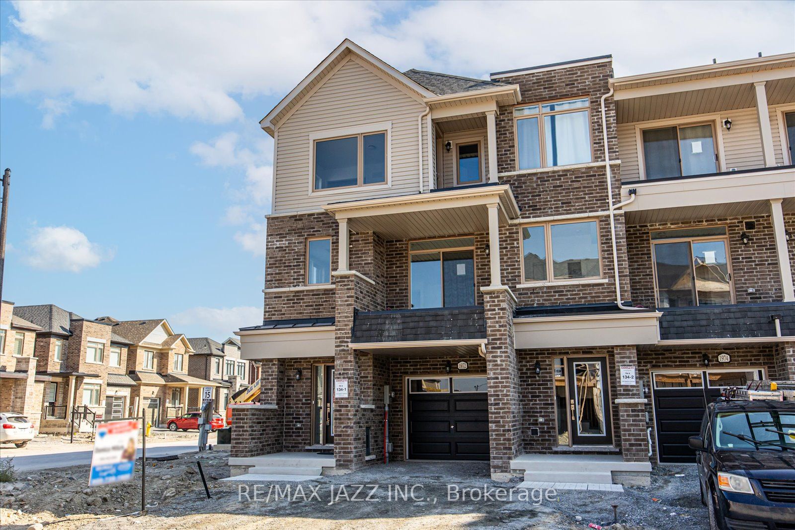 1972 Cameron Lott Crescent